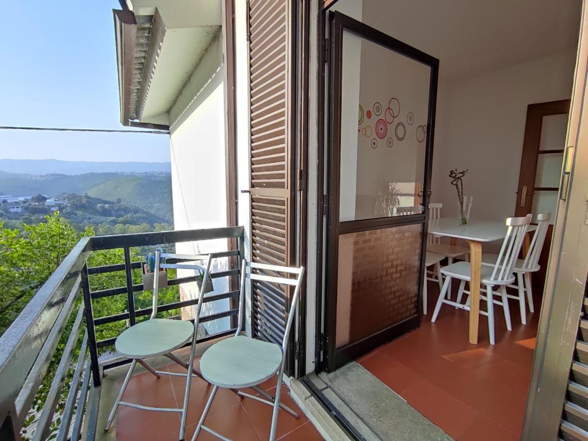 Apartamentos Cimo De Vila Vouzela Exterior photo